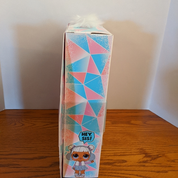 LOL Surprise OMG SNOWLICIOUS
Shipping Priority - Picture 4 of 4